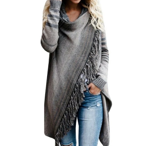 Striped Tassel Sweater - Picture 7 of 8